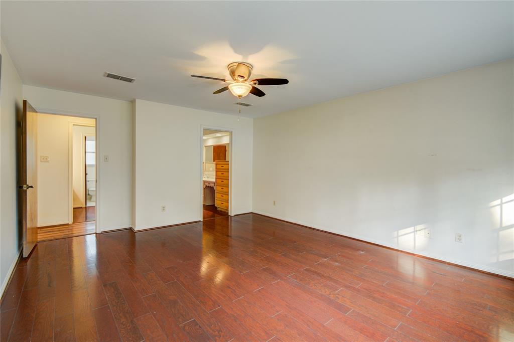 5306 Three Oaks Circle, Houston, Texas image 17