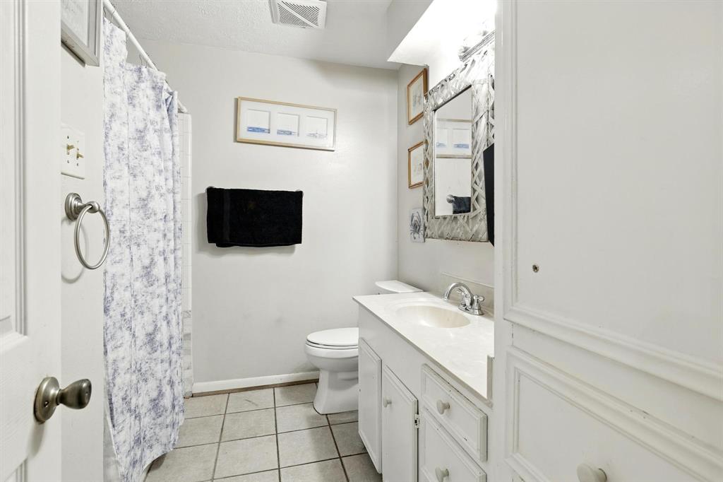 9810 Bayou Woods Drive, Baytown, Texas image 19