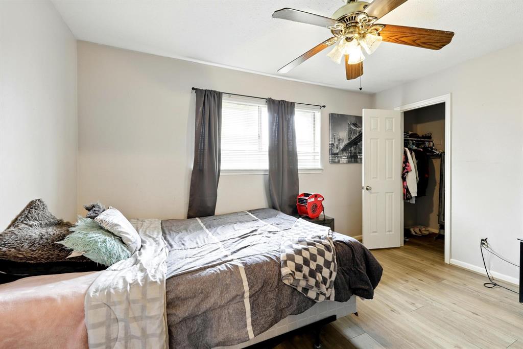 9810 Bayou Woods Drive, Baytown, Texas image 20