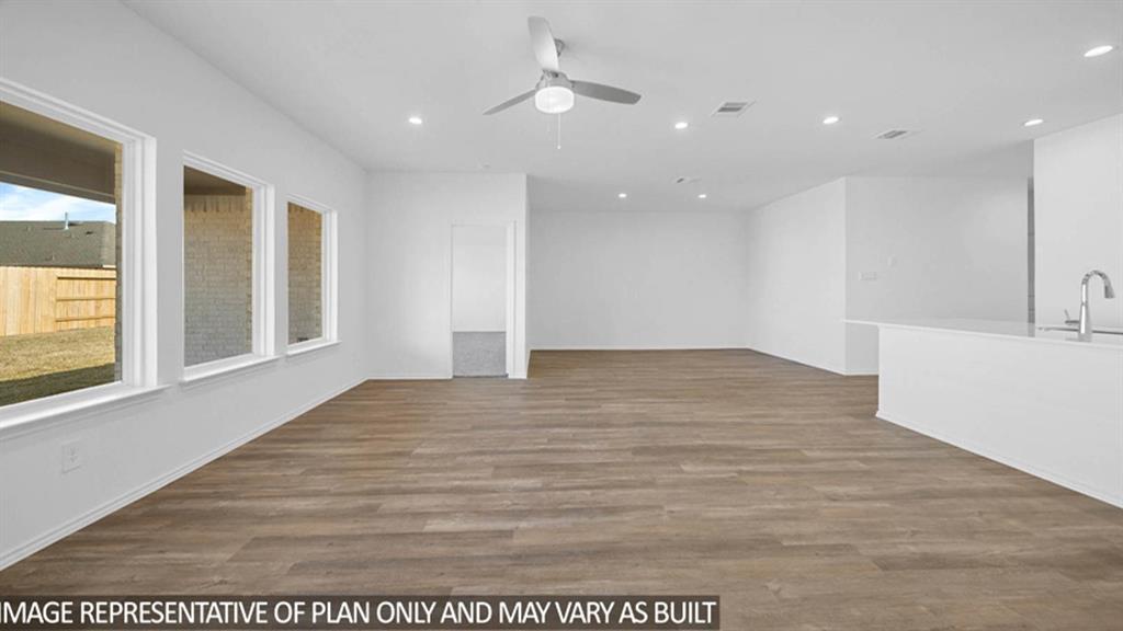 672 Canadian Trail, Dayton, Texas image 7