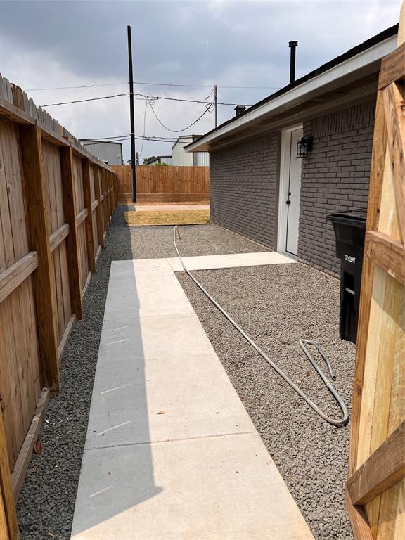 1618 Del Norte Street, Houston, Texas image 37