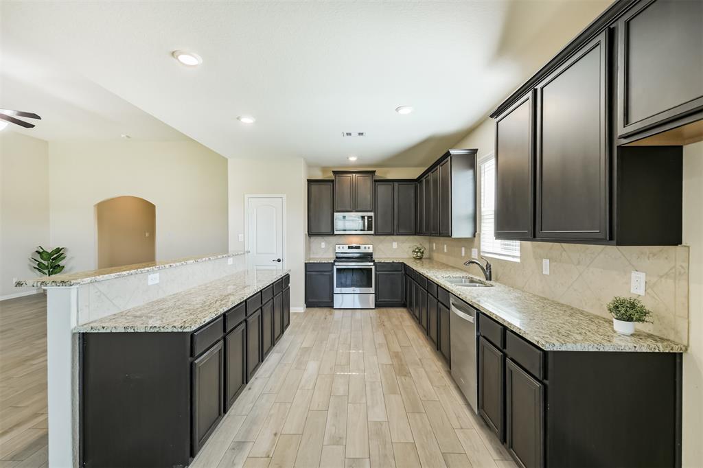 22303 Bauer Garden Drive, Hockley, Texas image 10