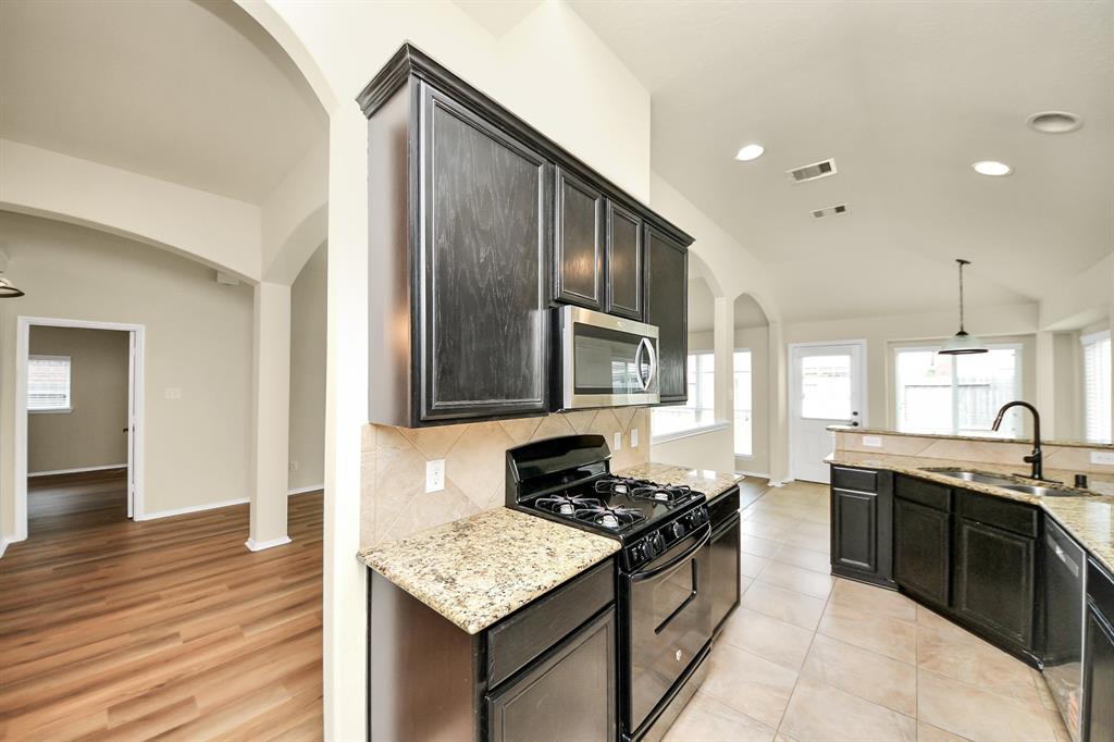 2614 Leopard Court, Katy, Texas image 14