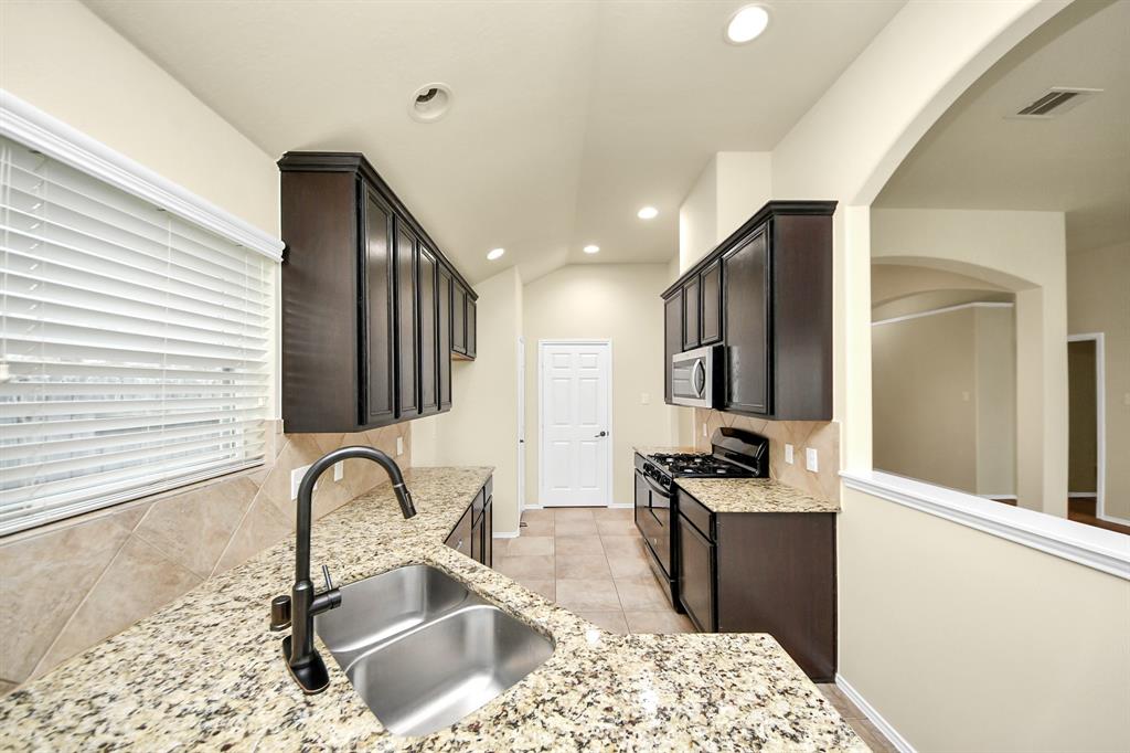 2614 Leopard Court, Katy, Texas image 17