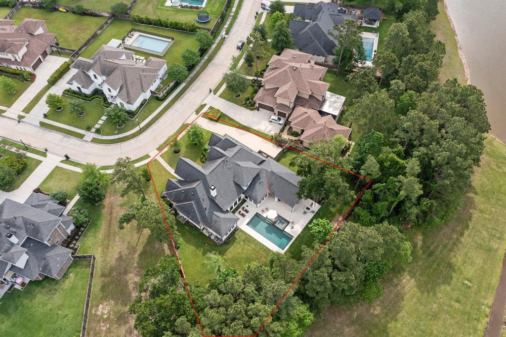 3302 S Vista Lake Lane, Spring, Texas image 4