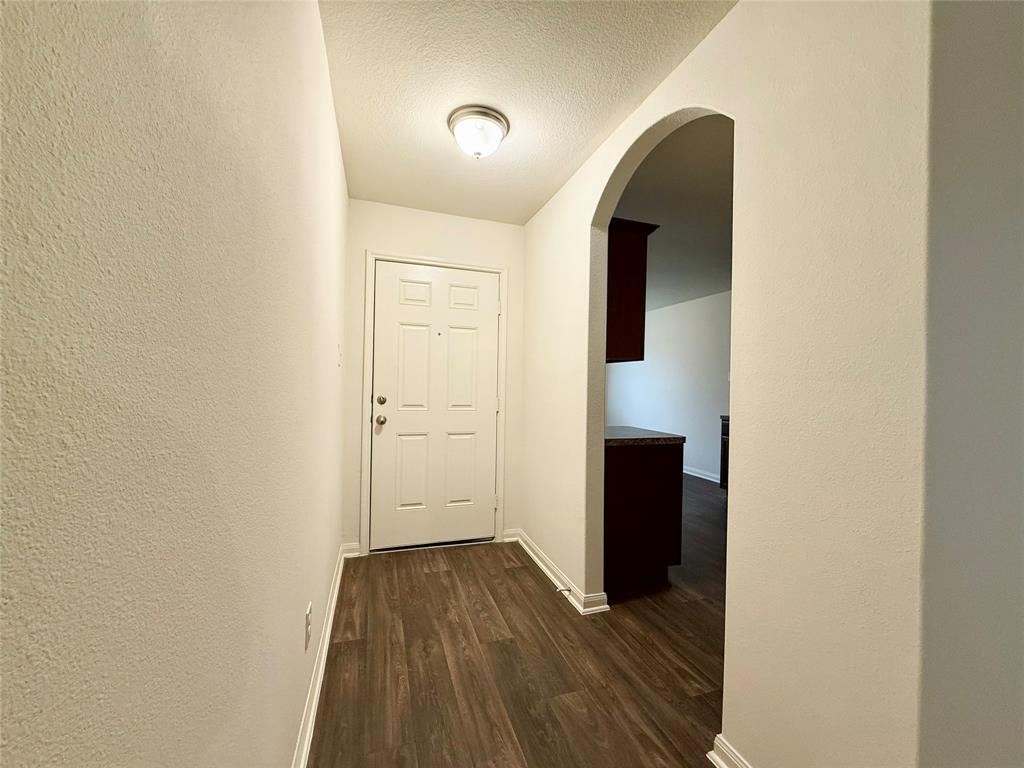2093 Saras Way, Brookshire, Texas image 4