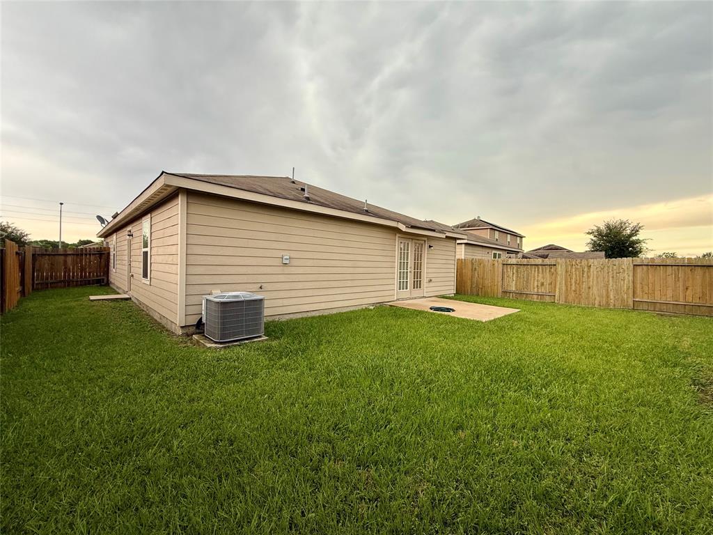 2093 Saras Way, Brookshire, Texas image 18