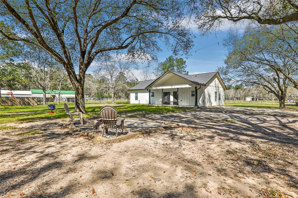 99 Hickory Ridge Drive #D, Huffman, Texas image 1