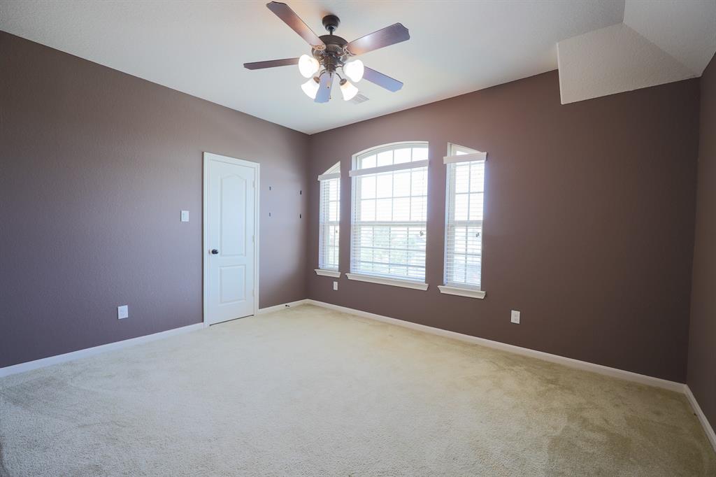 6707 Hunters Creek Lane, Baytown, Texas image 19