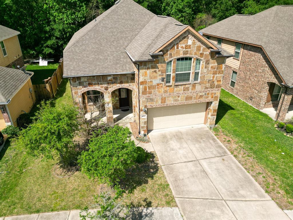 6707 Hunters Creek Lane, Baytown, Texas image 27