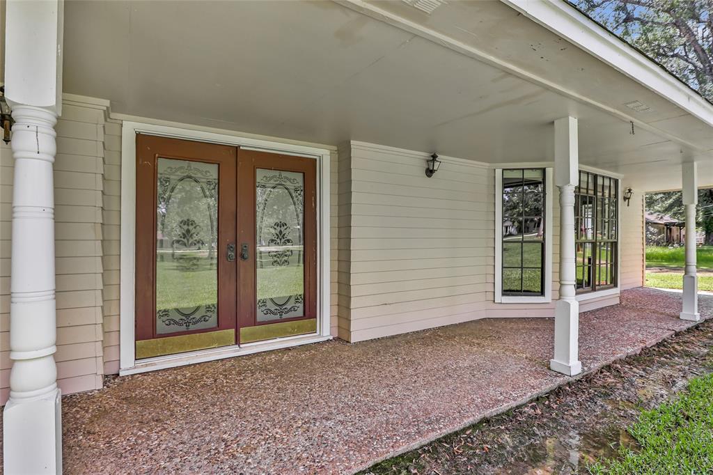 136 County Road 637, Dayton, Texas image 12