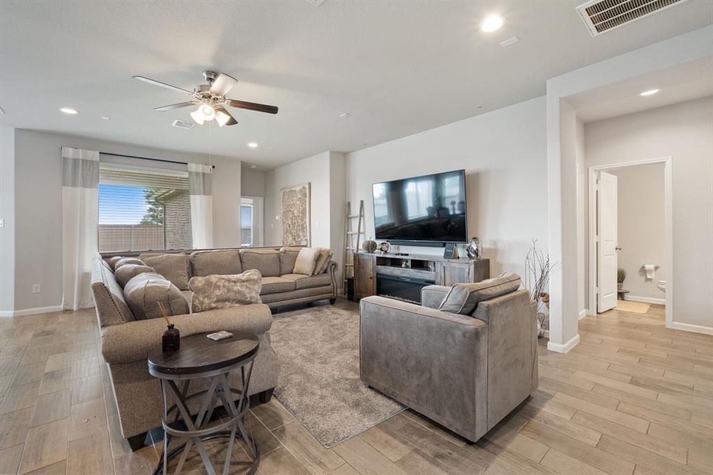 28746 Pearl Bridge Lane, Katy, Texas image 7
