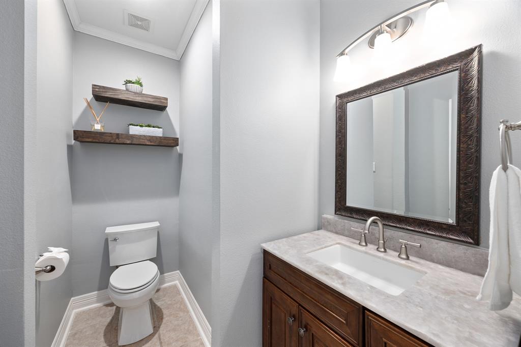 15827 Hurstfield Pointe Drive, Cypress, Texas image 31