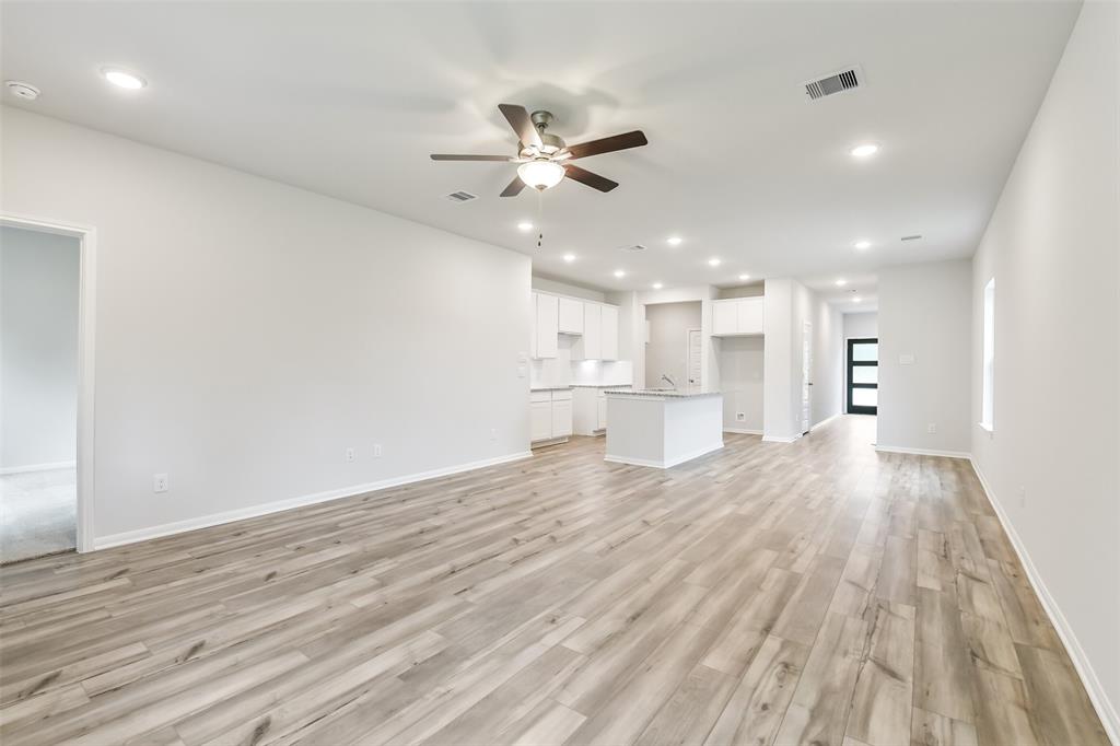 2101 Caney Creek Lane, Conroe, Texas image 12