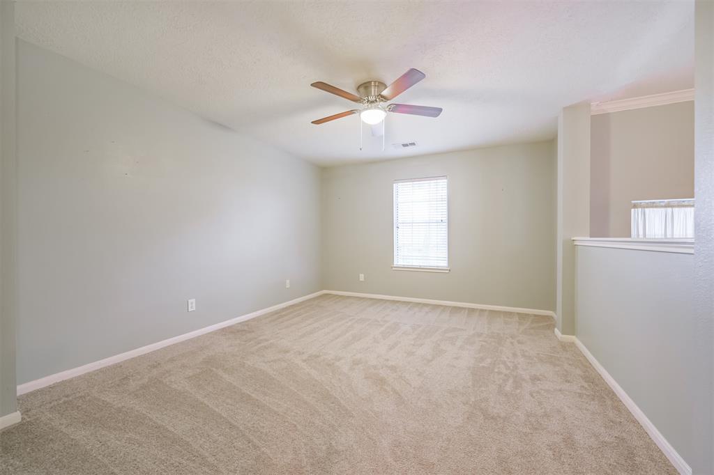 2413 Piney Woods Drive, Pearland, Texas image 32