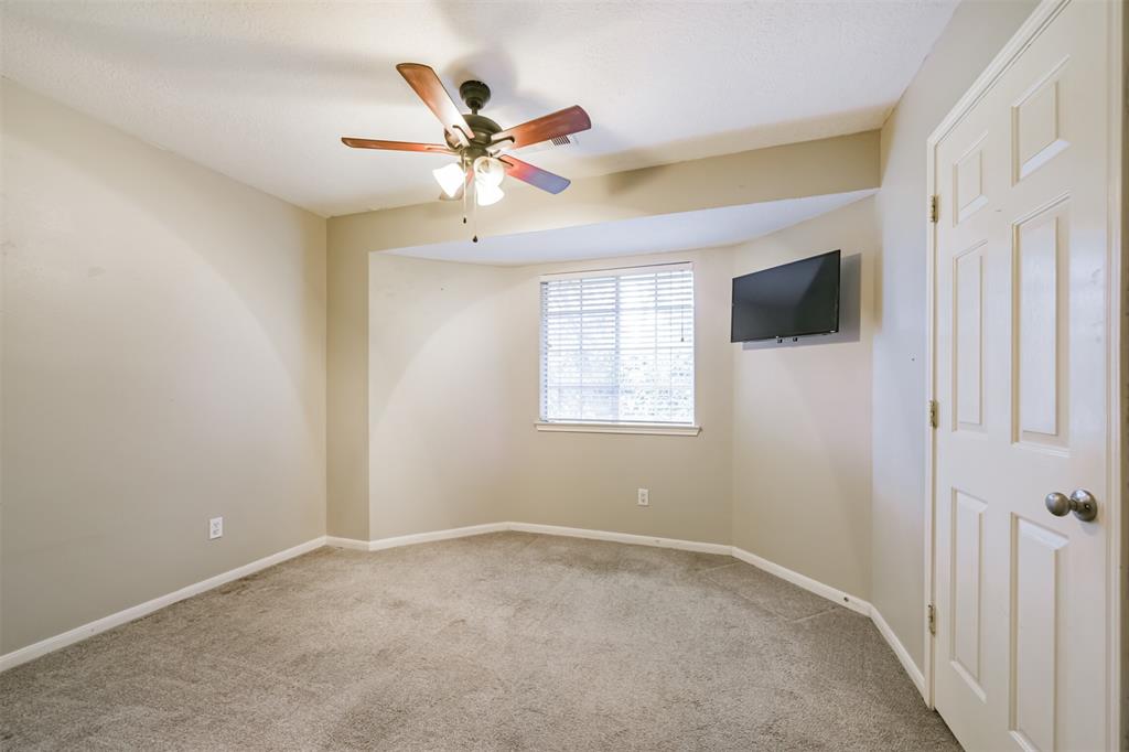 2413 Piney Woods Drive, Pearland, Texas image 36