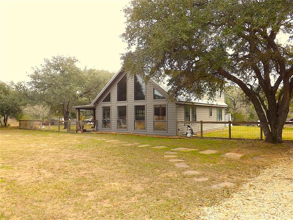 1233 N County Road 255 Rd, Sheridan, Texas image 2