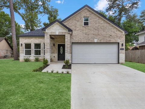 Photo of 25711 Old Carriage Lane, Spring, TX 77373 (MLS # 39591684)