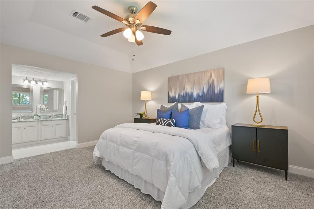 211 Inwood Drive, Friendswood, Texas image 16