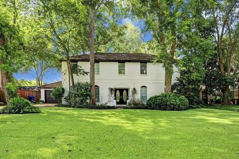 A home in Missouri City