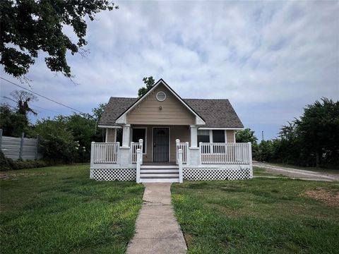 5433 Bunte St Houston TX 77026