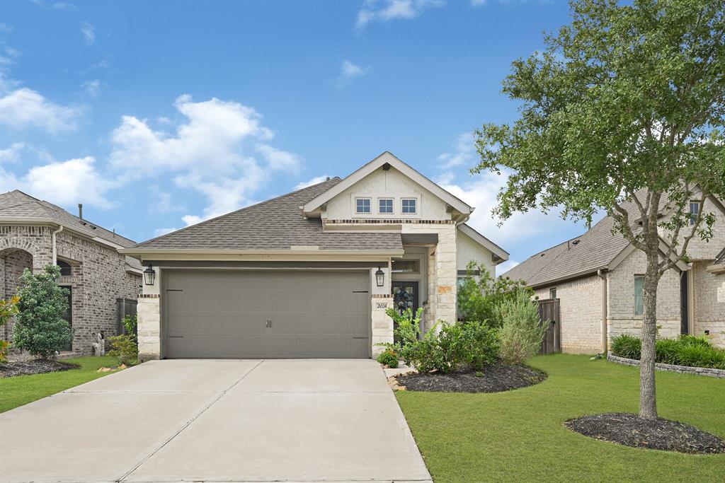 26534 Hypatia Trace, Richmond, Texas image 1