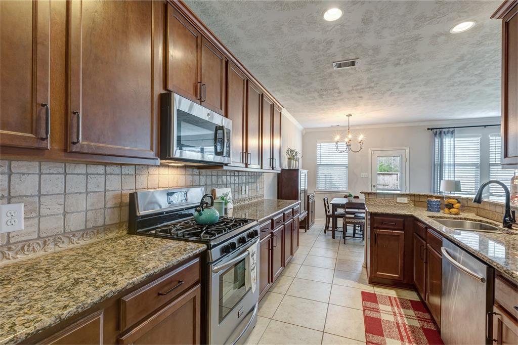 255 Bloomhill Place, Magnolia, Texas image 20