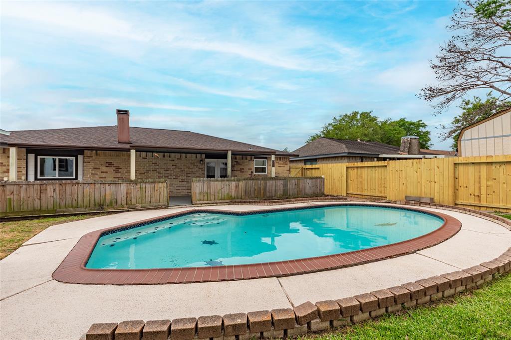 9905 Robin Street, La Porte, Texas image 21