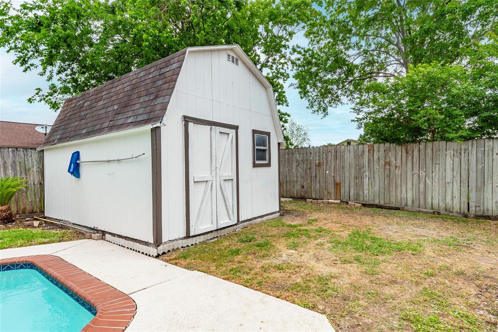 9905 Robin Street, La Porte, Texas image 22