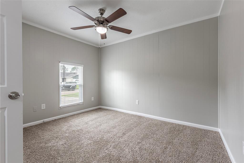 9905 Robin Street, La Porte, Texas image 12