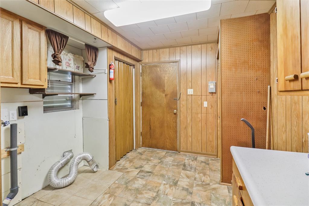 1220 San Felipe Street, Angleton, Texas image 16