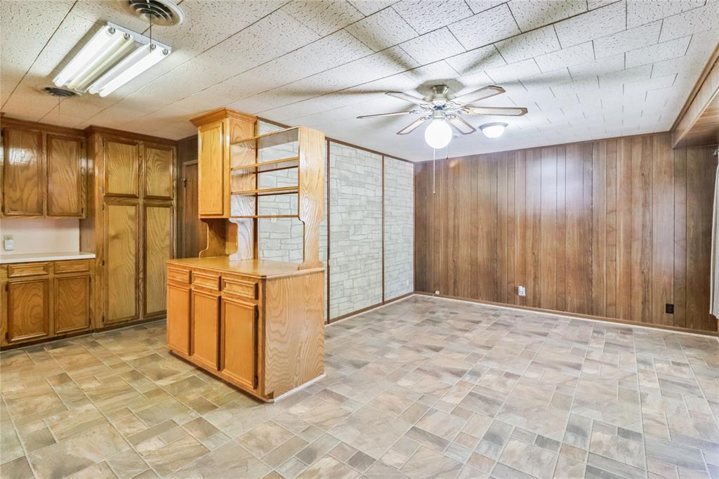 1220 San Felipe Street, Angleton, Texas image 11