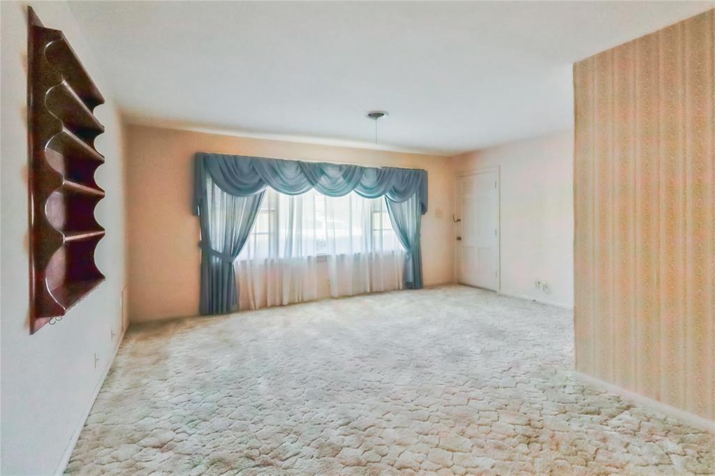 1220 San Felipe Street, Angleton, Texas image 5