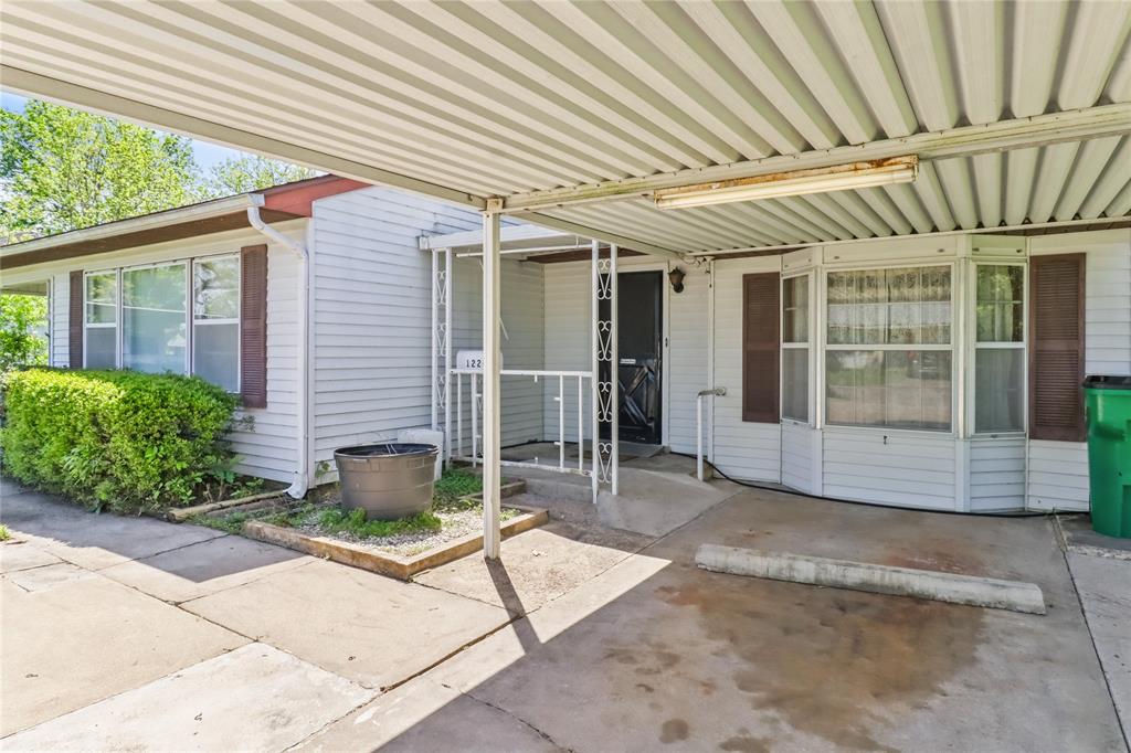 1220 San Felipe Street, Angleton, Texas image 4