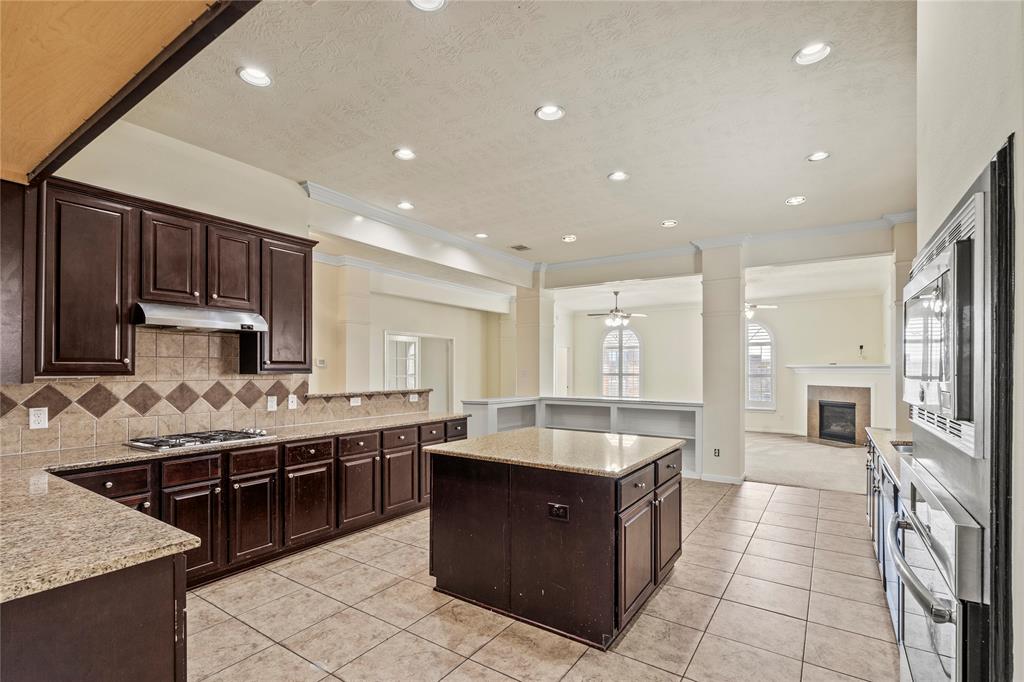 6710 Travis Street, Manvel, Texas image 11