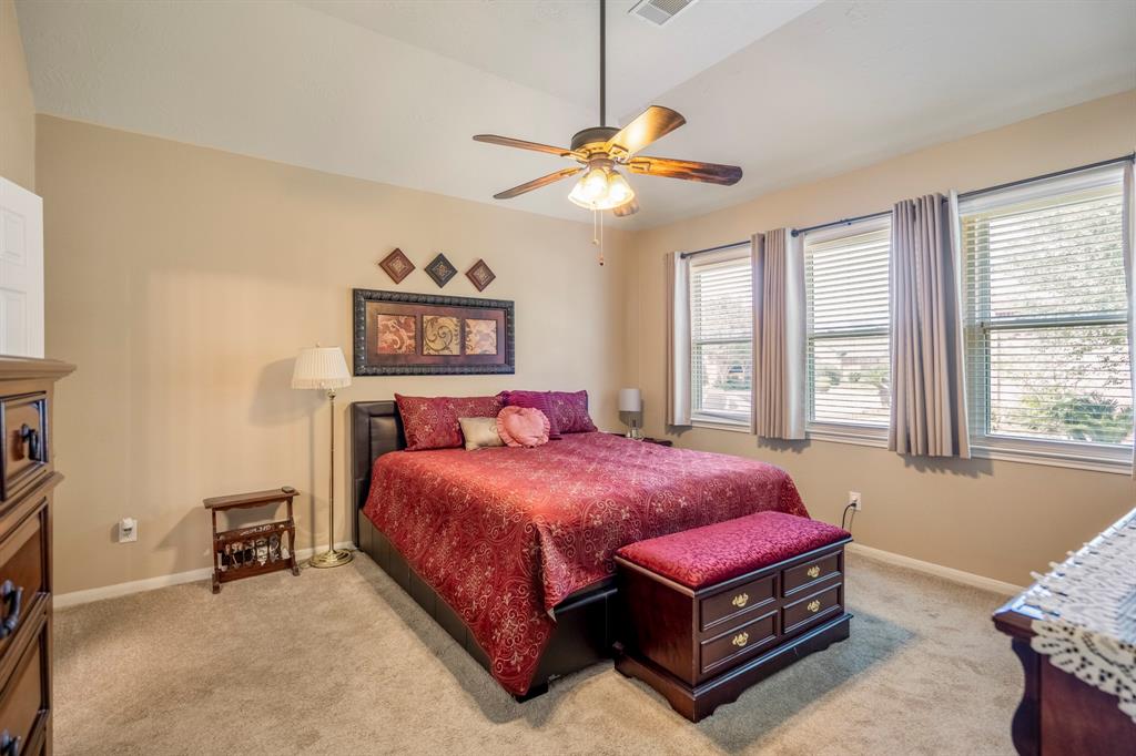 18720 Serenity Loch Drive, Spring, Texas image 15