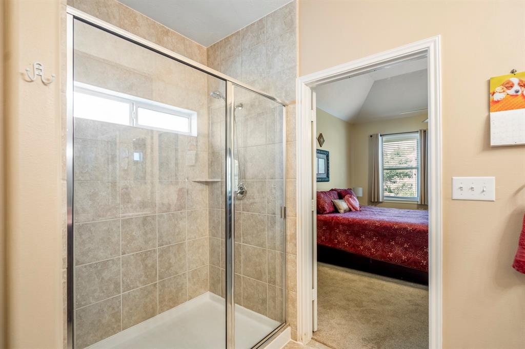 18720 Serenity Loch Drive, Spring, Texas image 18