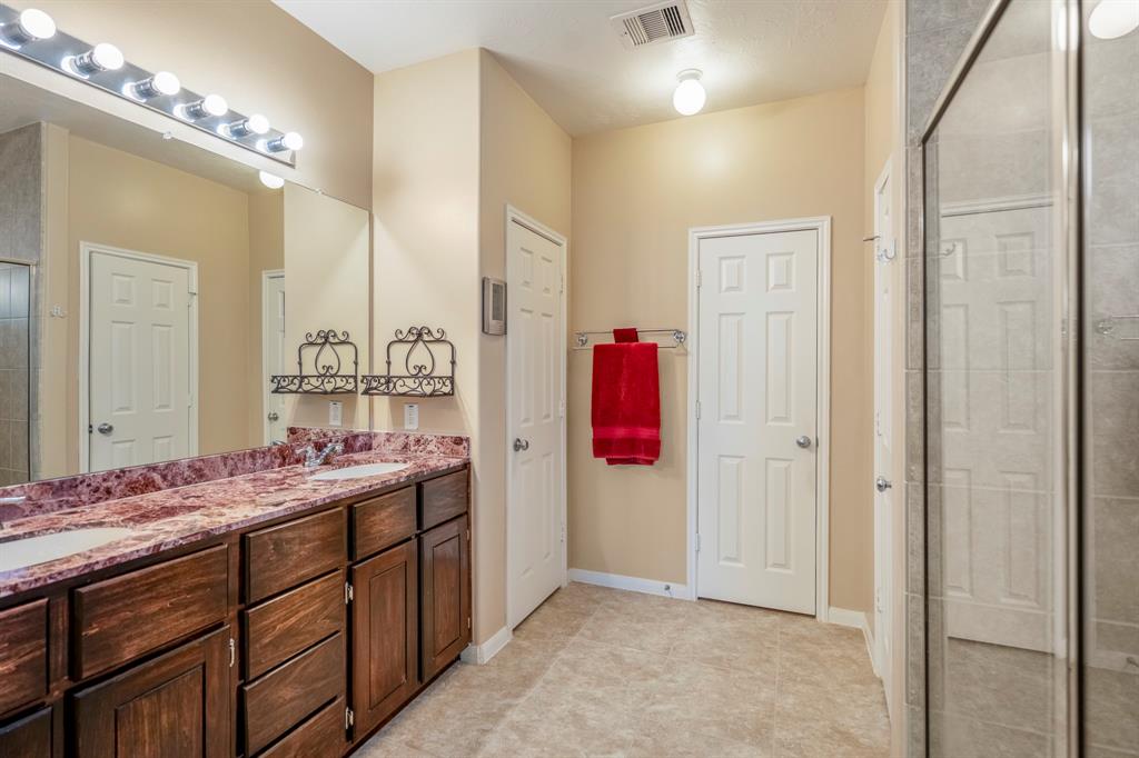 18720 Serenity Loch Drive, Spring, Texas image 17