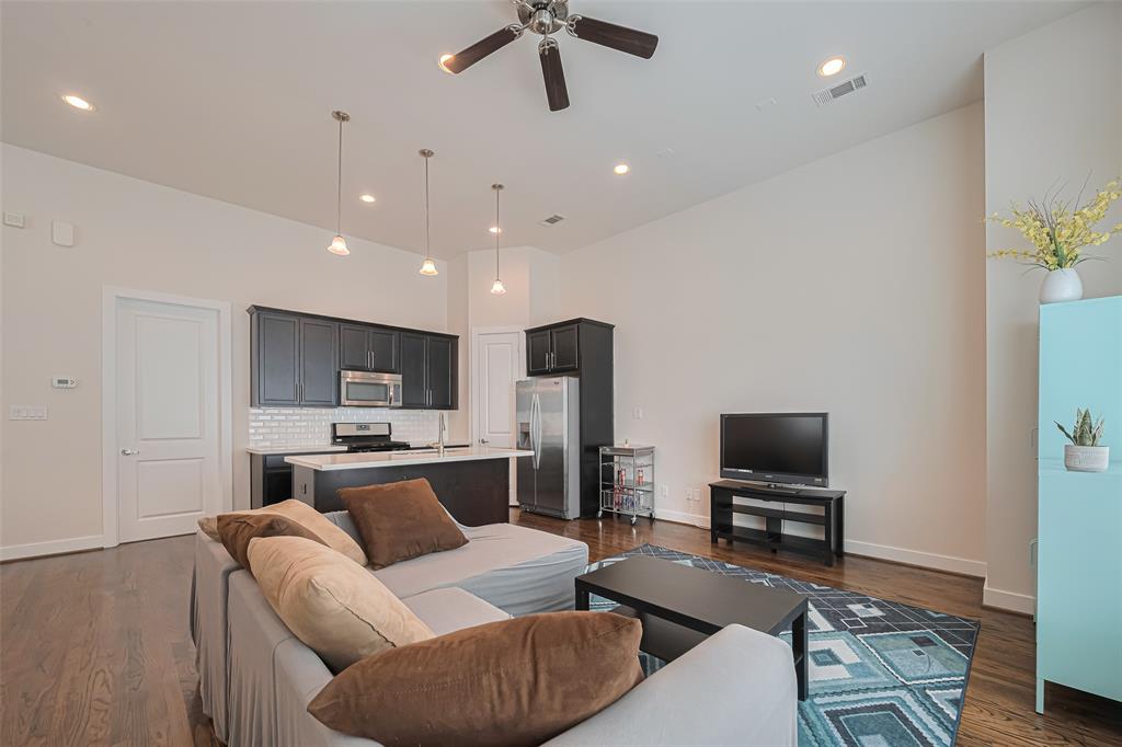 72 N Hutcheson Street, Houston, Texas image 7