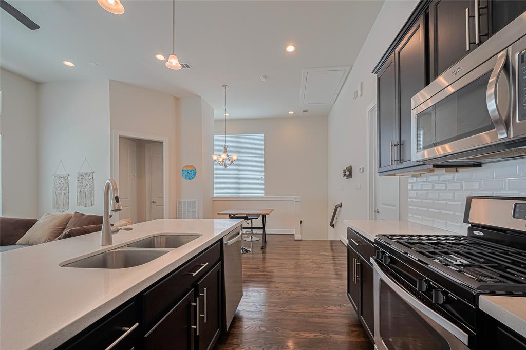 72 N Hutcheson Street, Houston, Texas image 10