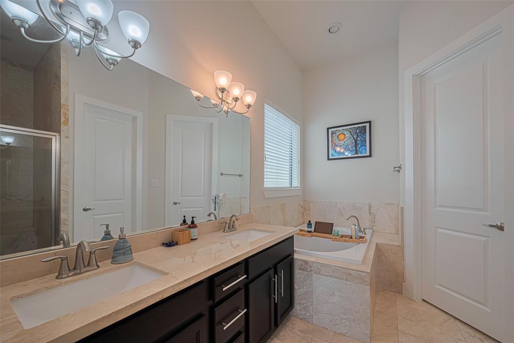 72 N Hutcheson Street, Houston, Texas image 18