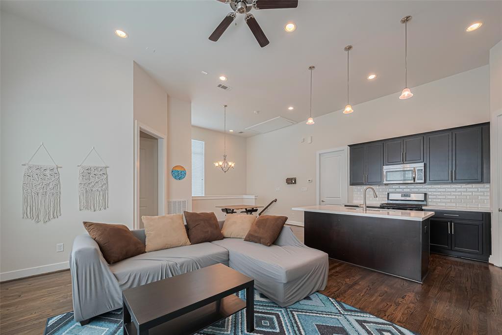 72 N Hutcheson Street, Houston, Texas image 5