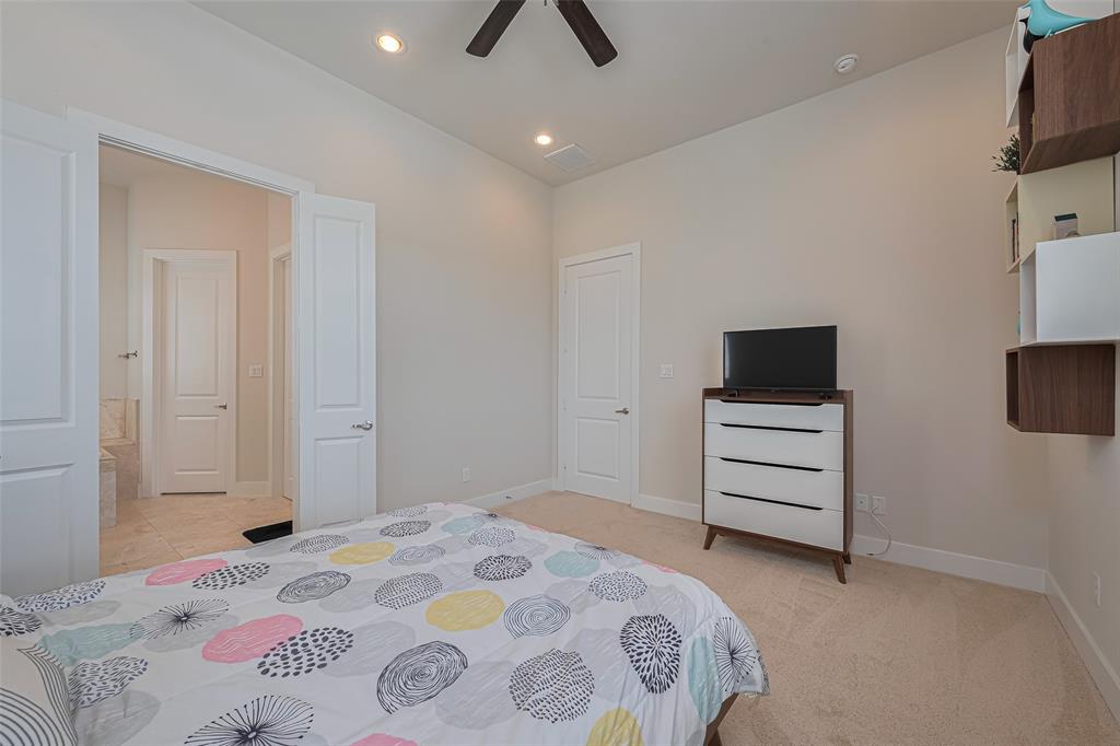 72 N Hutcheson Street, Houston, Texas image 17