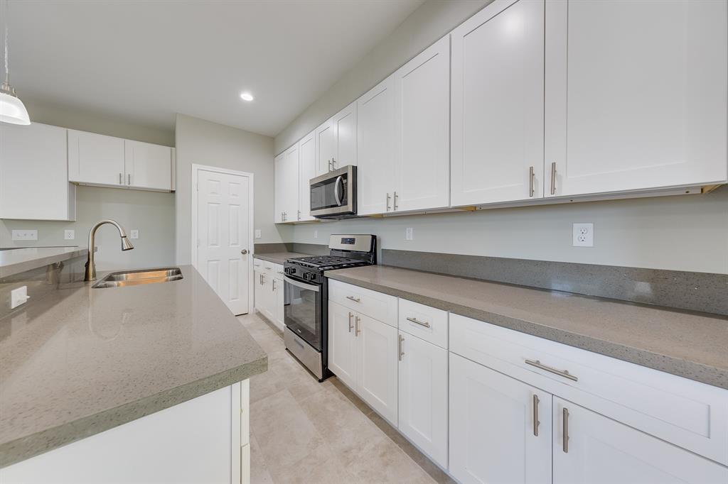 313 De Haven Street, Houston, Texas image 14