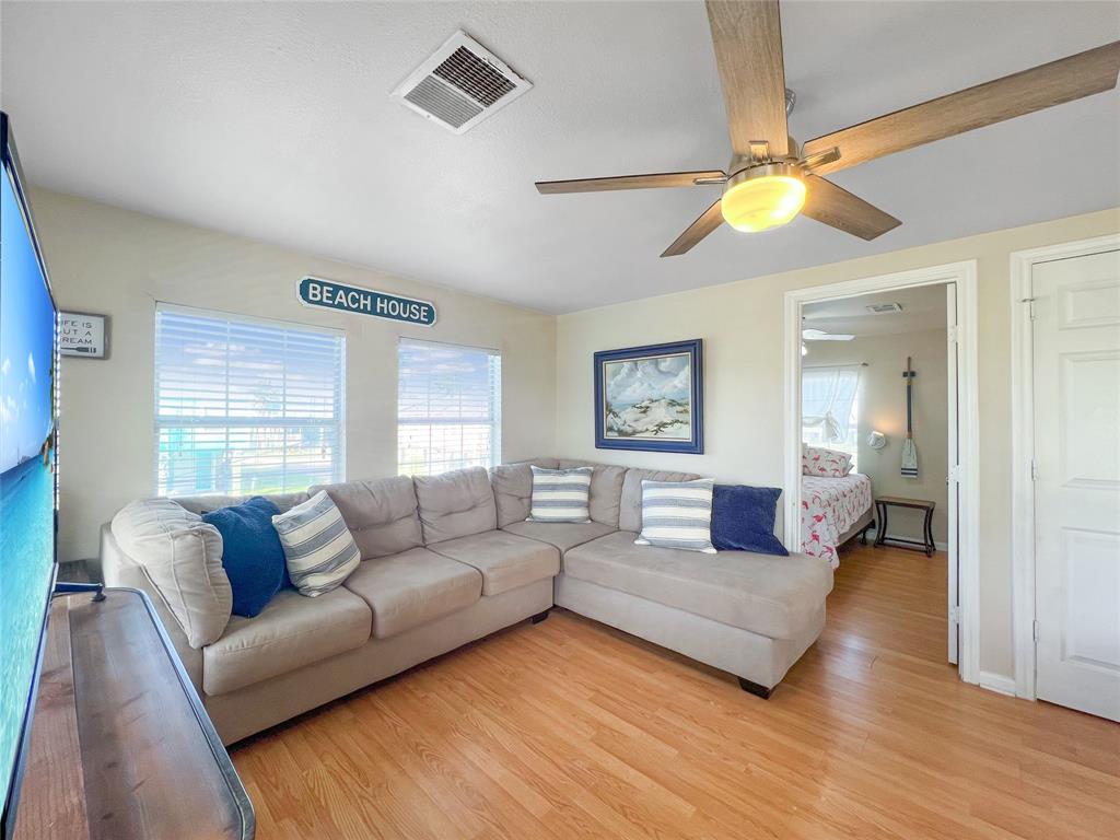 313 Breezeway Street, Freeport, Texas image 11