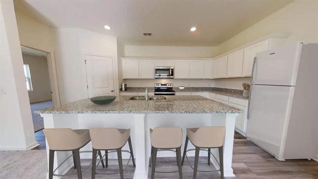 3871 Sunbird Creek Trail, Porter, Texas image 4