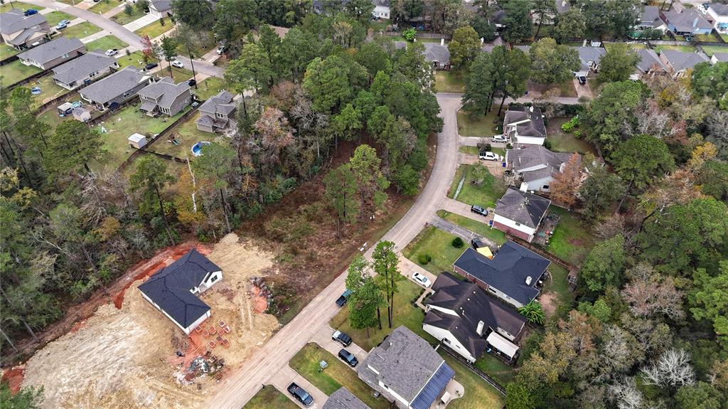1995 La Salle Park Drive, Conroe, Texas image 32