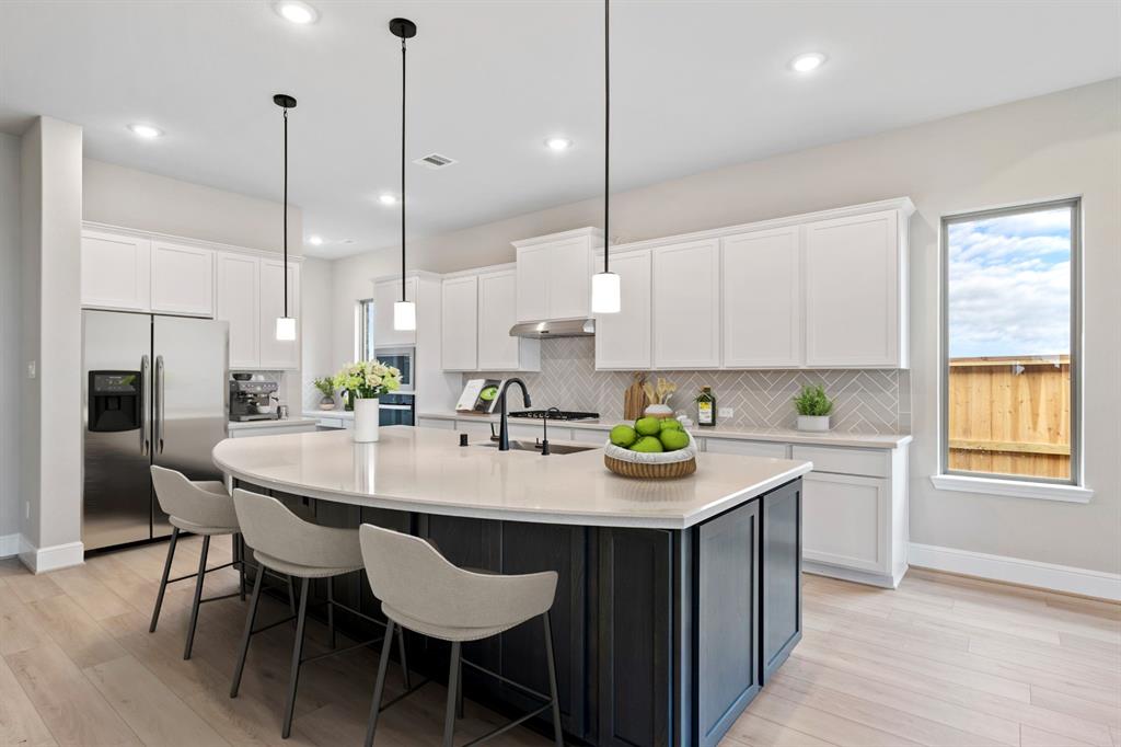 6411 Sparkling Citrus Street, Manvel, Texas image 3
