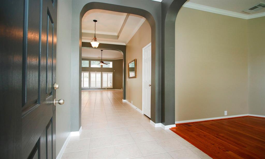 2802 Parkeston Drive, Spring, Texas image 4