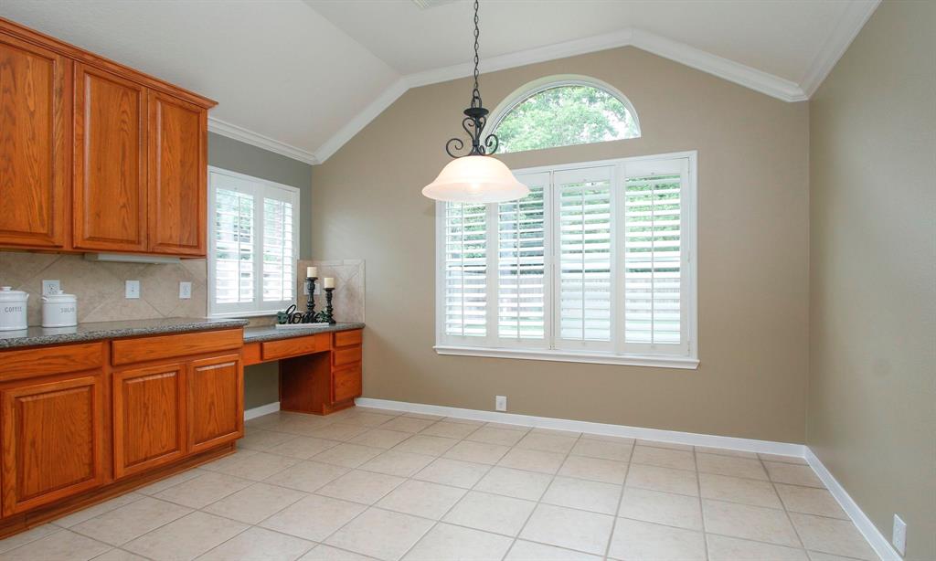 2802 Parkeston Drive, Spring, Texas image 15